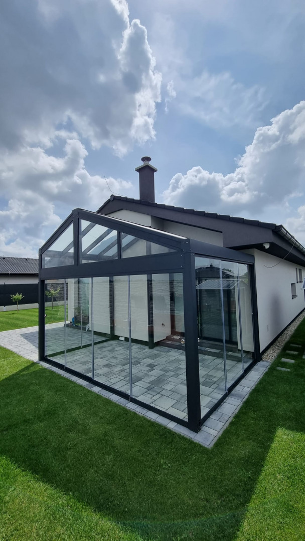 Zastřešení vířivky MASSIVE - realizace 1